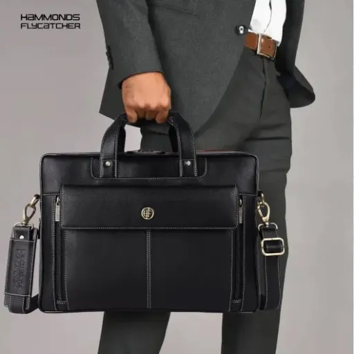 Test HAMMONDS FLYCATCHER 15,6" : la sacoche en cuir qui fait sérieuse sans coûter un rein