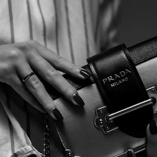 Comment choisir le sac livre noir idéal pour chaque occasion