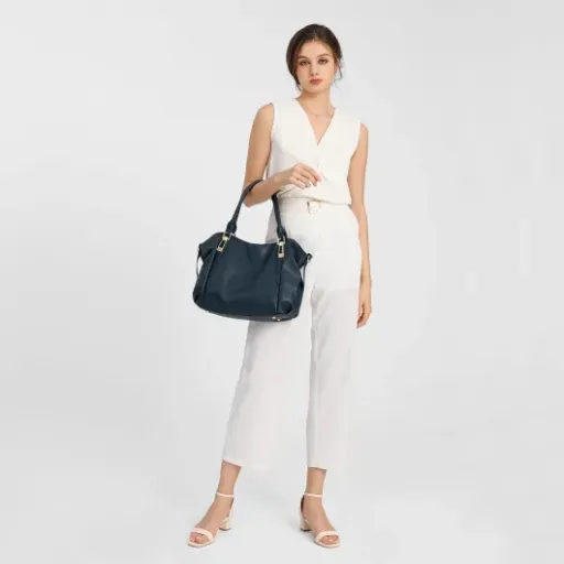 Test du sac à main hobo Miss Lulu : le fourre-tout qui se fait discret.