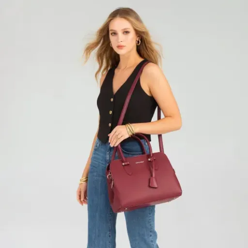 Test Sac à Main Femme Bugatti : Un Cabas Pratique au Design Élégant